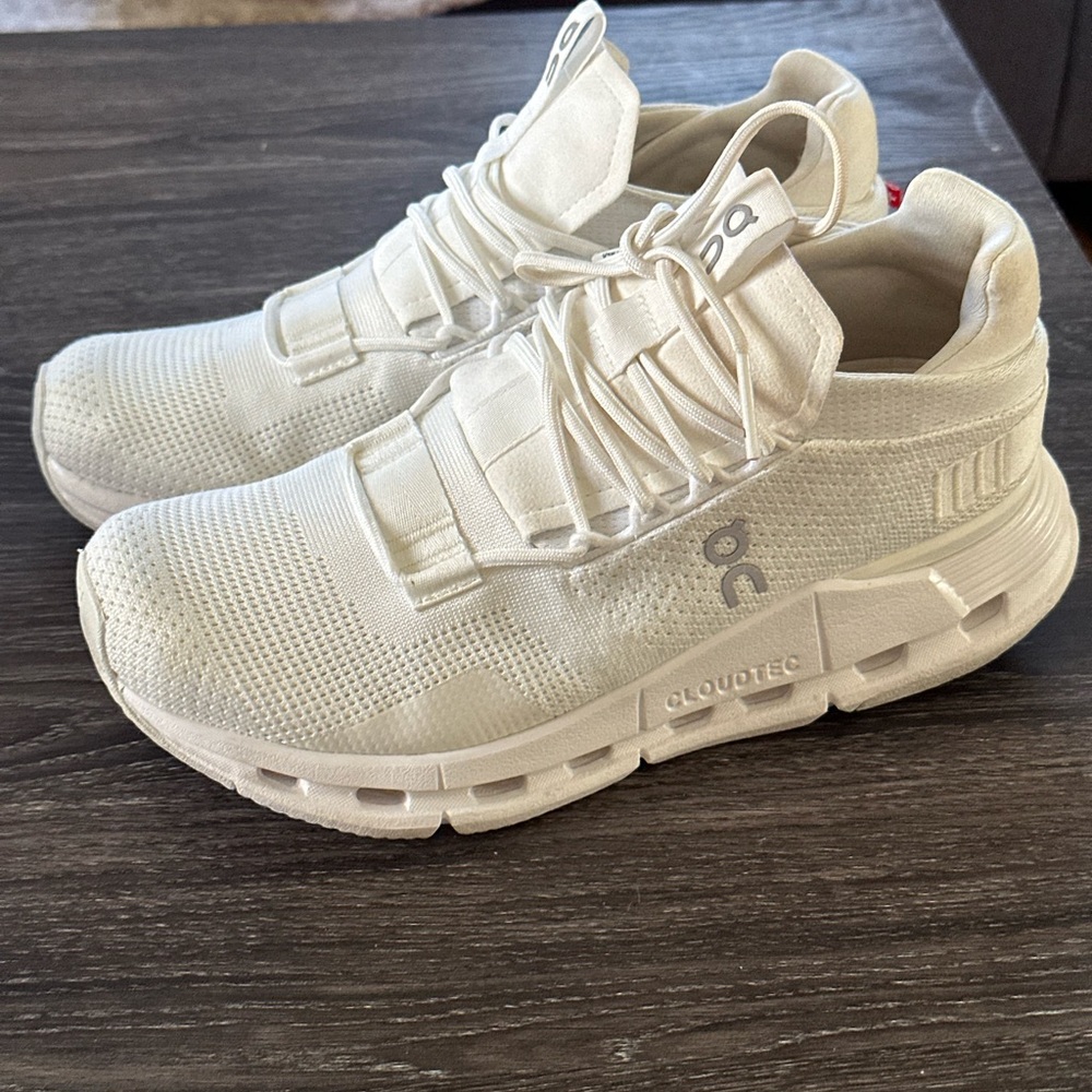 Women's Cloudnova Low Top Running Sneakers